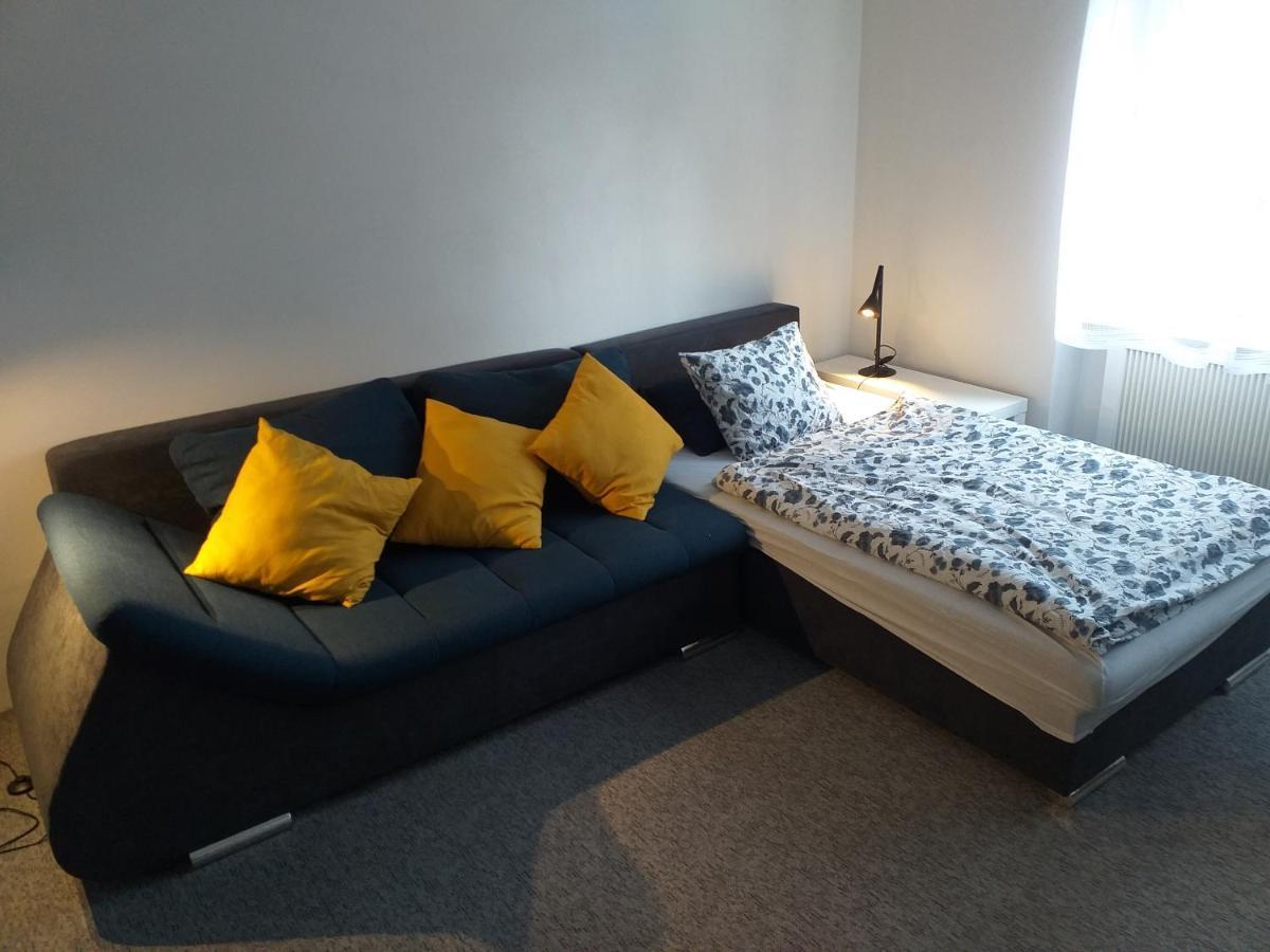 Apartman Banska Bystrica Fortnicka מראה חיצוני תמונה